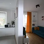 Apartamencik Przy Tezni W Konstancinie
