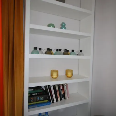 Apartamencik Przy Tezni W Konstancinie * Konstancin-Jeziorna