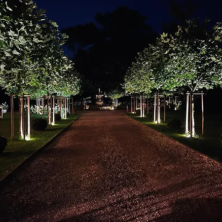 Apartment Apartamencik Przy Tezni W Konstancinie Konstancin-Jeziorna