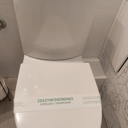 Apartment Apartamencik Przy Tezni W Konstancinie Konstancin-Jeziorna